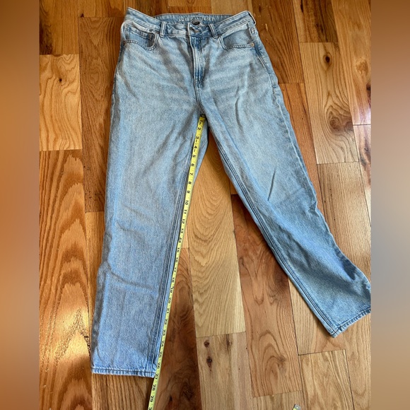 American Eagle Jeans - Picture 2 of 4